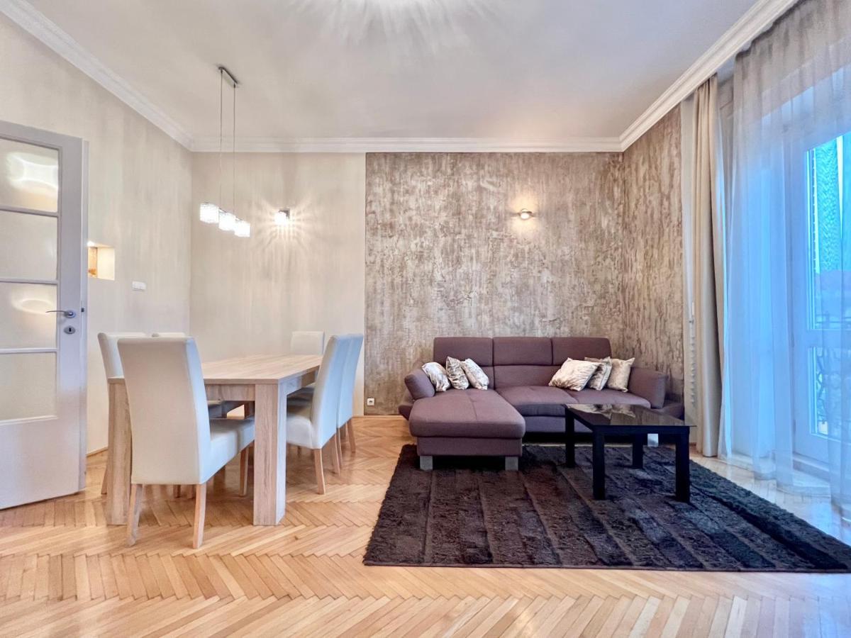 Exclusive Colourful Flat In The City Budapest Kültér fotó