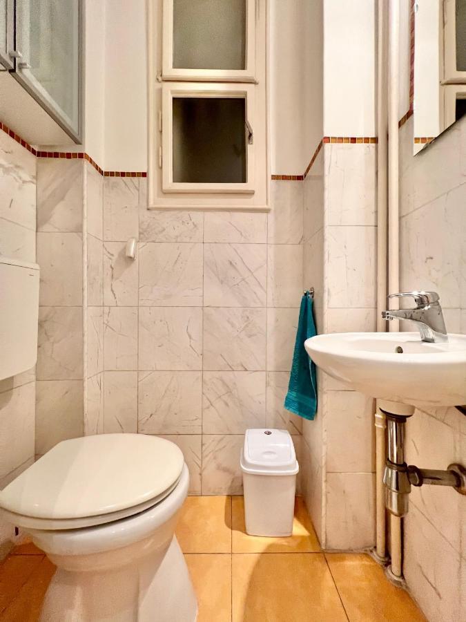 Exclusive Colourful Flat In The City Budapest Kültér fotó